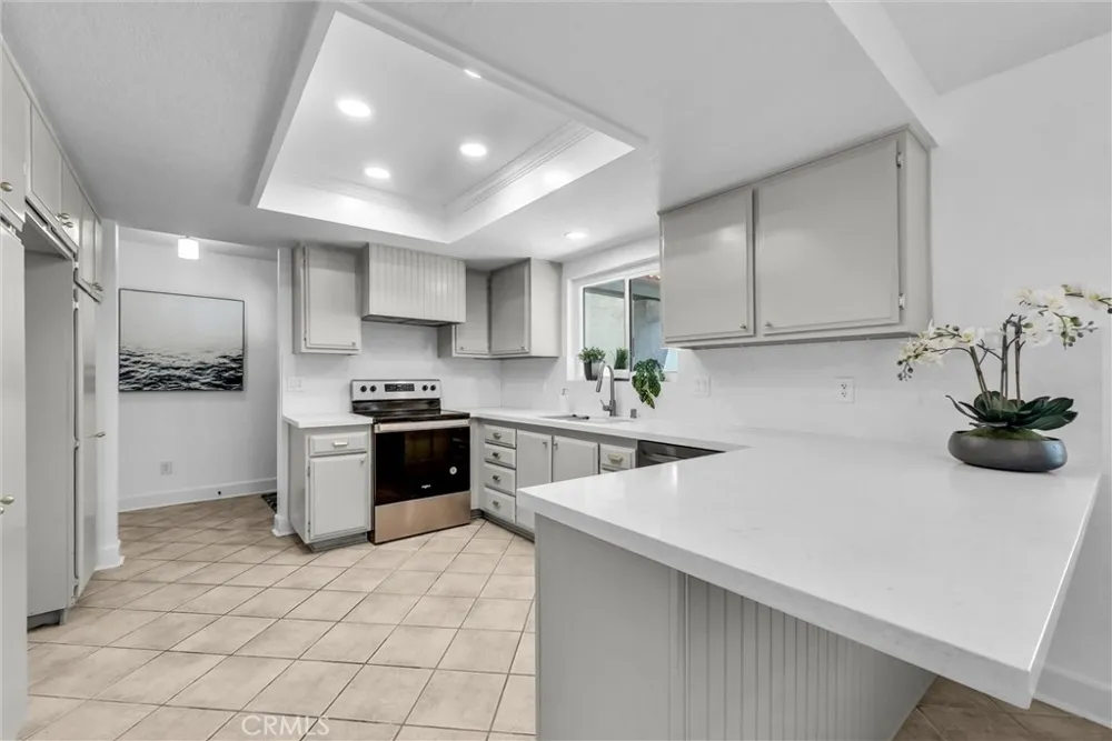30010 Gulf Stream Canyon Lake, CA 92587