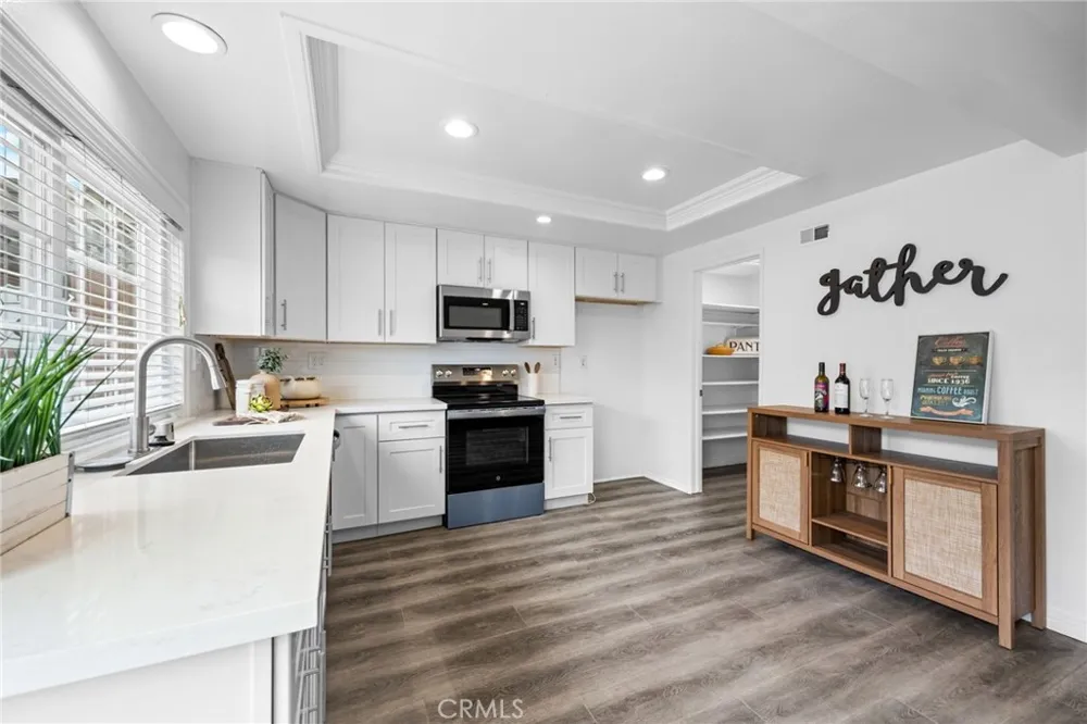4469 Larwin Ave Cypress, CA 90630