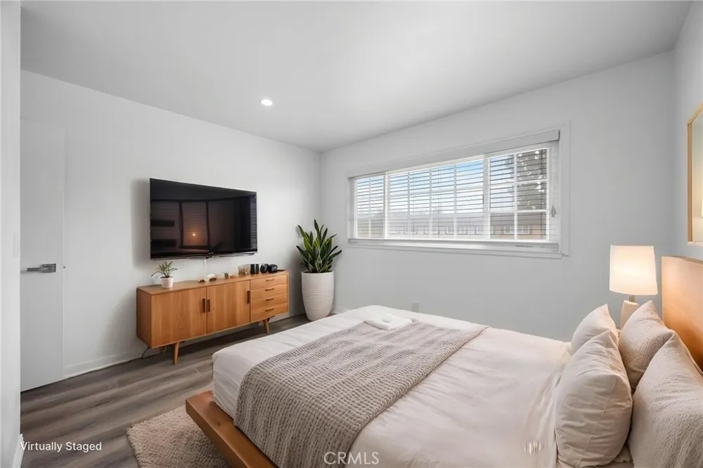 4469 Larwin Ave Cypress, CA 90630