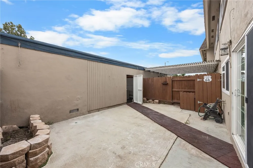4469 Larwin Ave Cypress, CA 90630