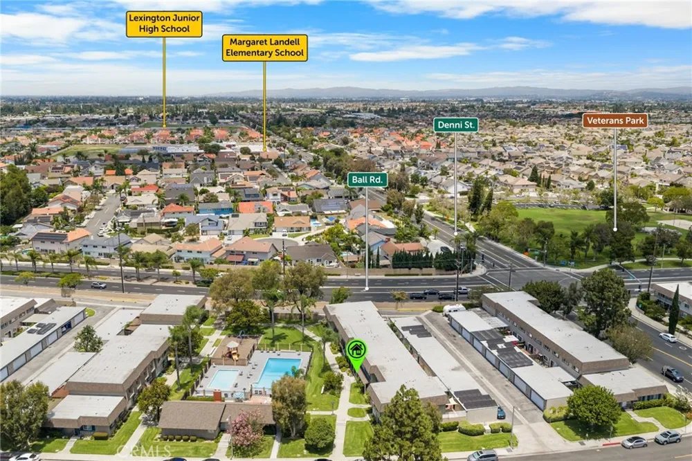 4469 Larwin Ave Cypress, CA 90630