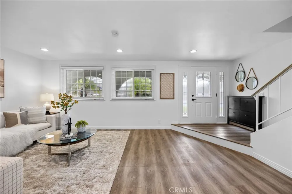 4469 Larwin Ave Cypress, CA 90630