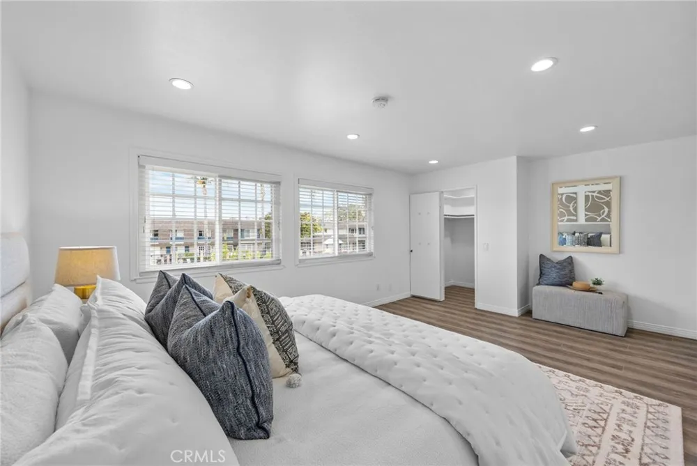 4469 Larwin Ave Cypress, CA 90630