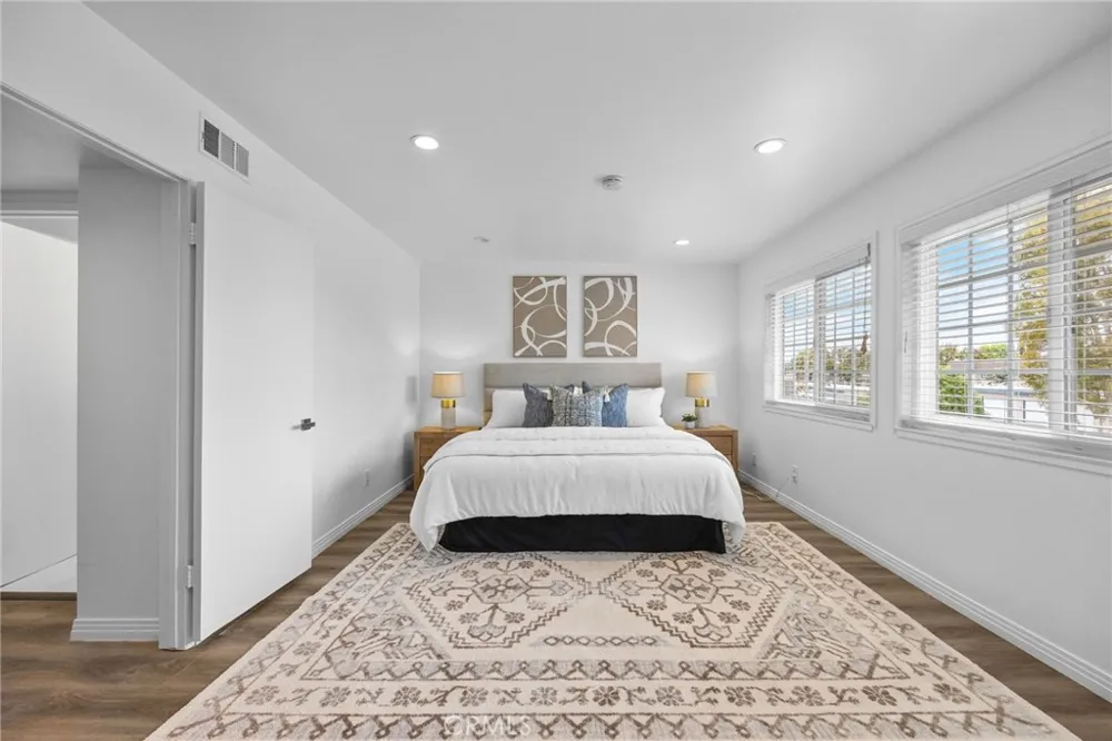 4469 Larwin Ave Cypress, CA 90630