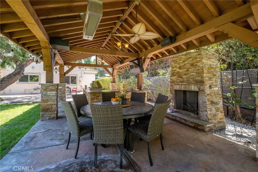 4619 Daleridge Road La Canada Flintridge, CA 91011