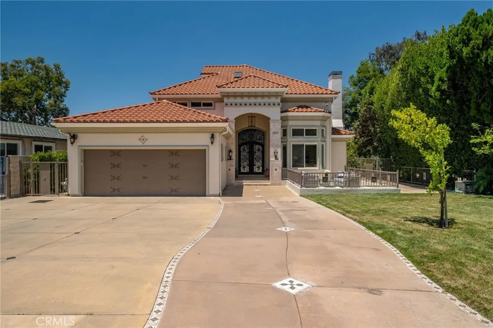 4619 Daleridge Road La Canada Flintridge, CA 91011