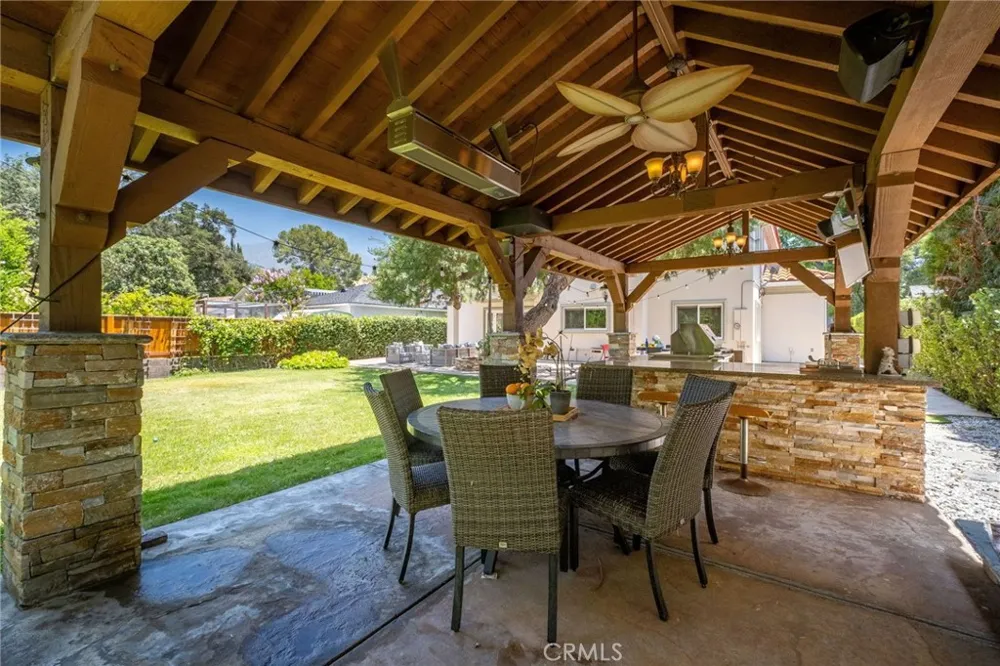 4619 Daleridge Road La Canada Flintridge, CA 91011