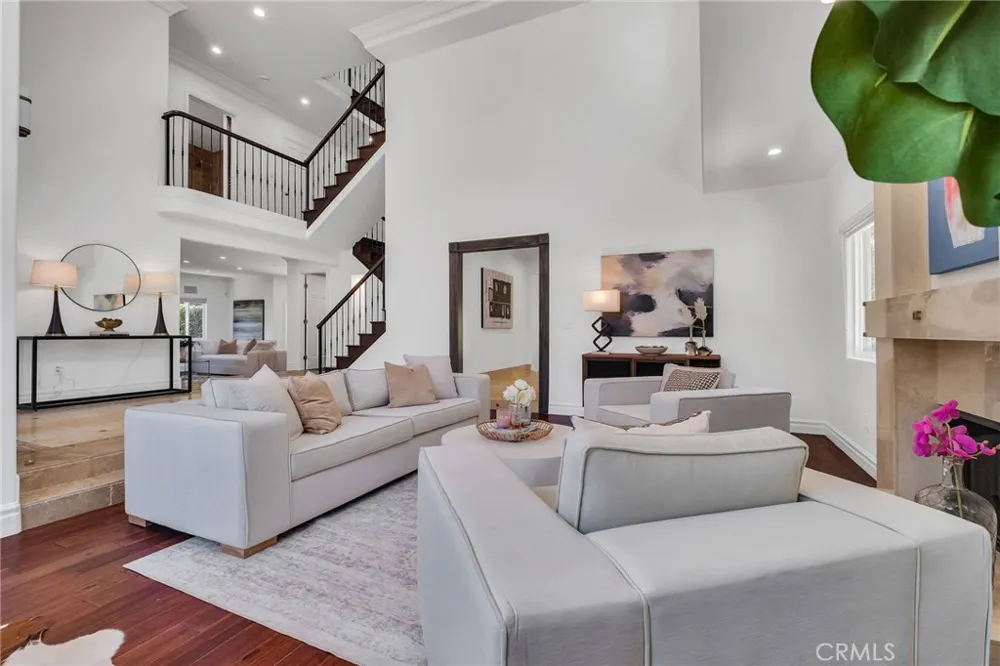 4619 Daleridge Road La Canada Flintridge, CA 91011