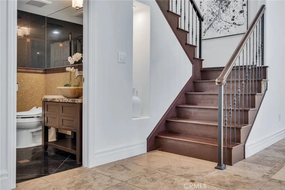 4619 Daleridge Road La Canada Flintridge, CA 91011