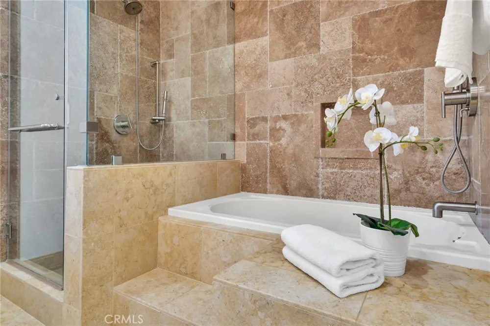 4619 Daleridge Road La Canada Flintridge, CA 91011
