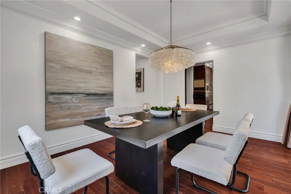 4619 Daleridge Road La Canada Flintridge, CA 91011