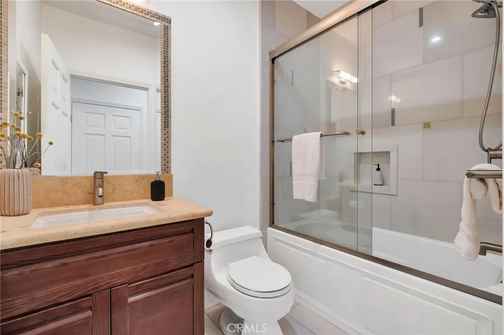 4619 Daleridge Road La Canada Flintridge, CA 91011