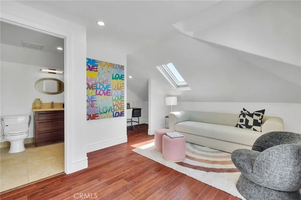 4619 Daleridge Road La Canada Flintridge, CA 91011
