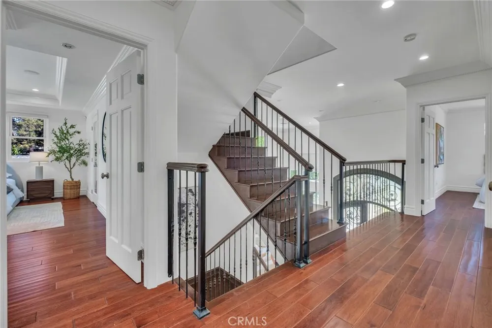 4619 Daleridge Road La Canada Flintridge, CA 91011