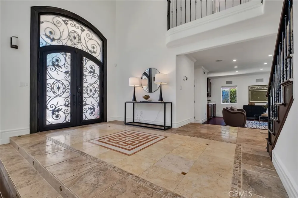 4619 Daleridge Road La Canada Flintridge, CA 91011