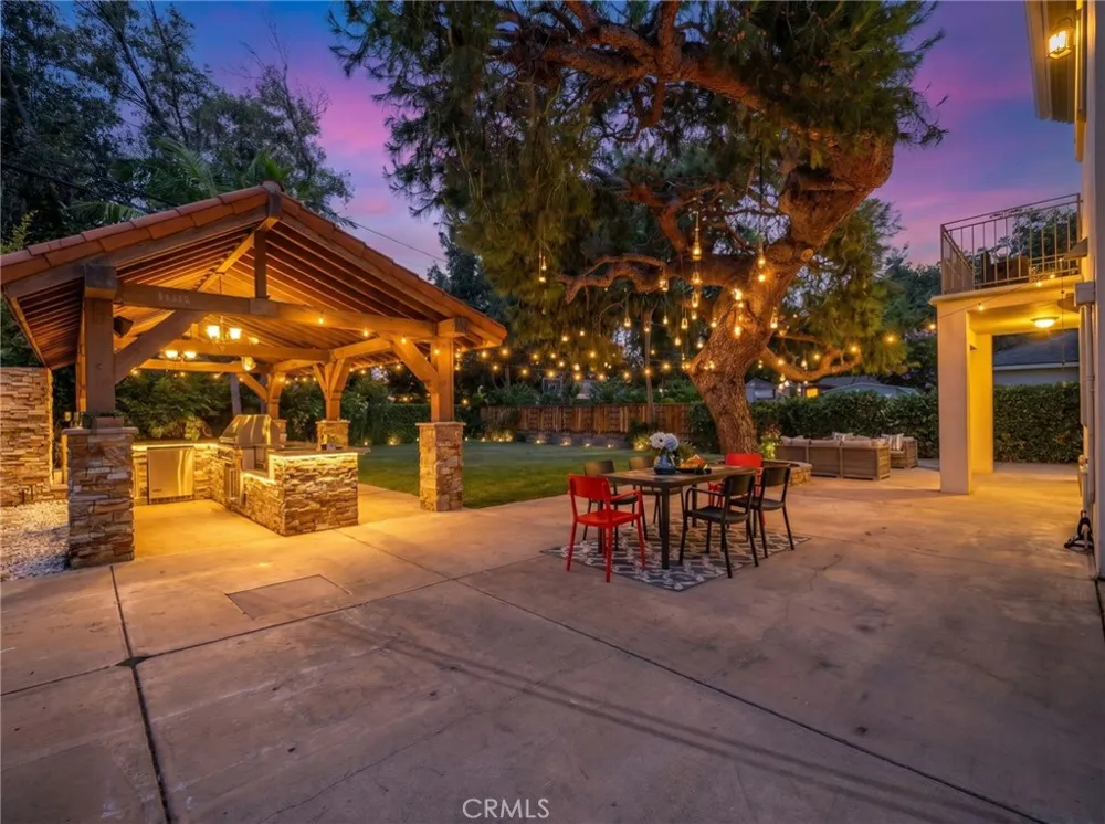 4619 Daleridge Road La Canada Flintridge, CA 91011