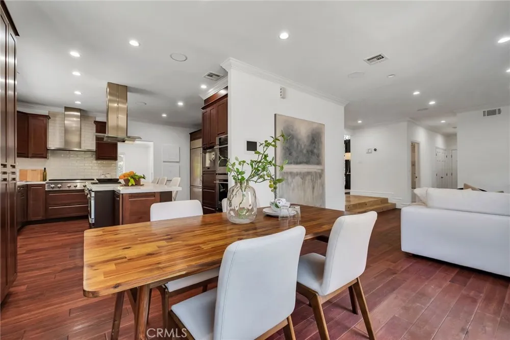 4619 Daleridge Road La Canada Flintridge, CA 91011