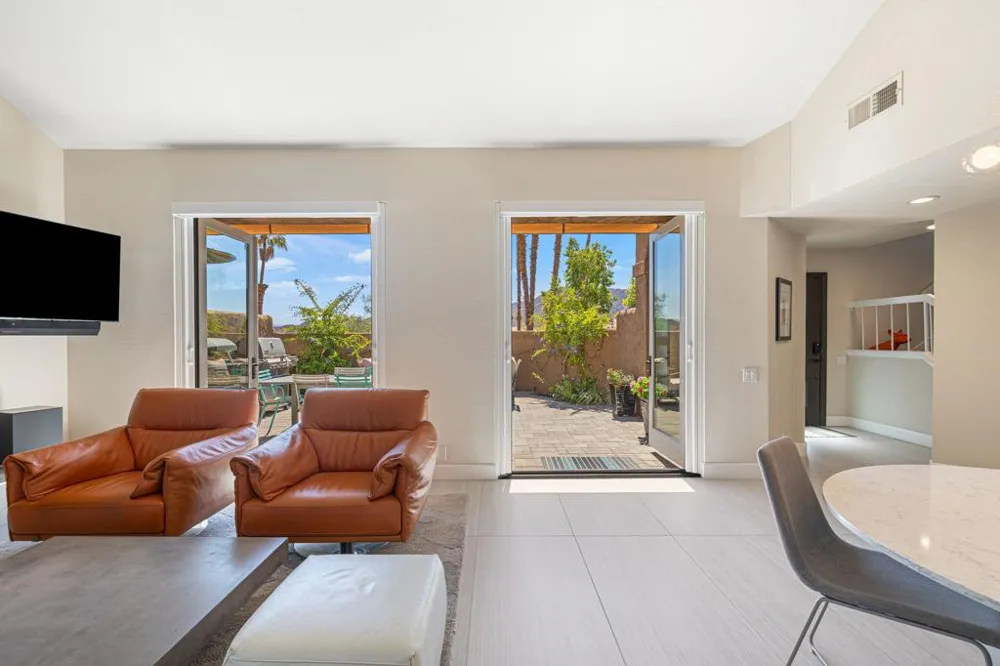 49069 Mariposa Drive Palm Desert, CA 92260