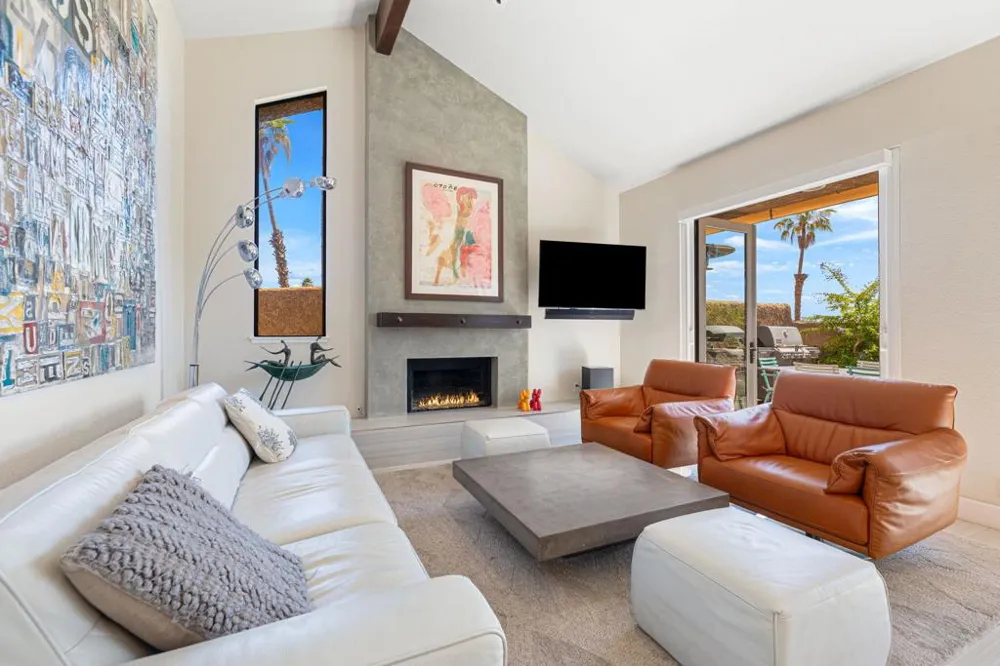 49069 Mariposa Drive Palm Desert, CA 92260