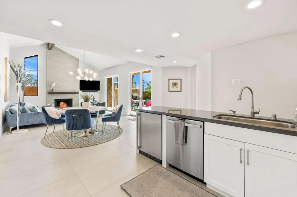 49069 Mariposa Drive Palm Desert, CA 92260