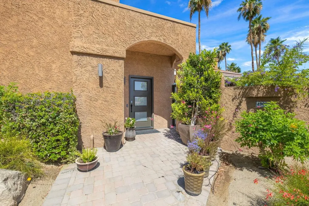 49069 Mariposa Drive Palm Desert, CA 92260