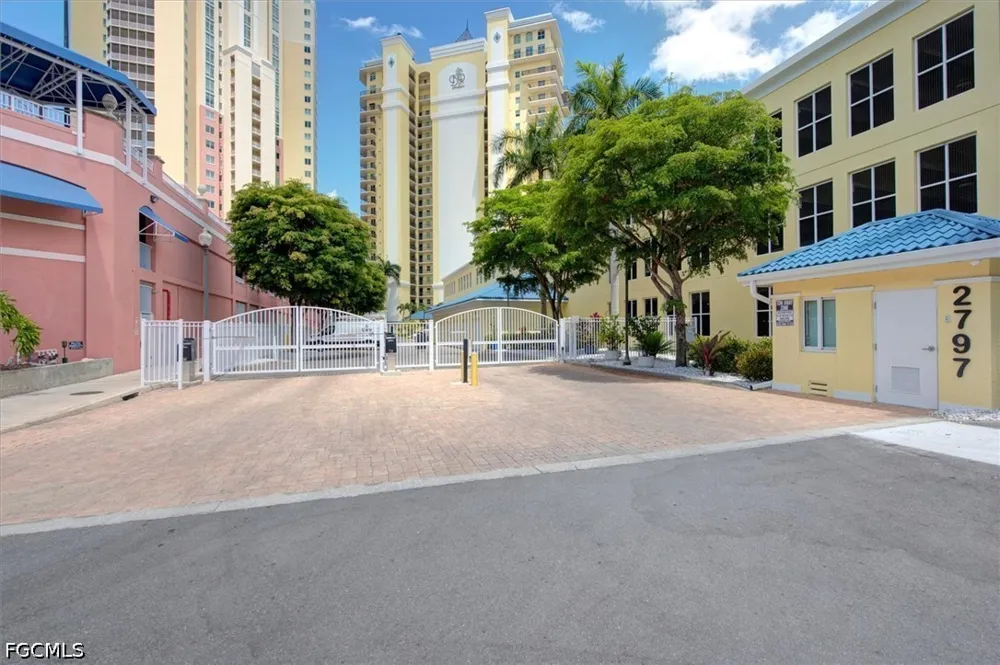 1st Street NW #1703 Fort Myers, FL 33916