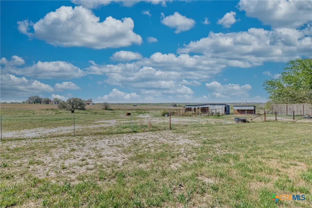 FM 951 Yoakum, TX 77995