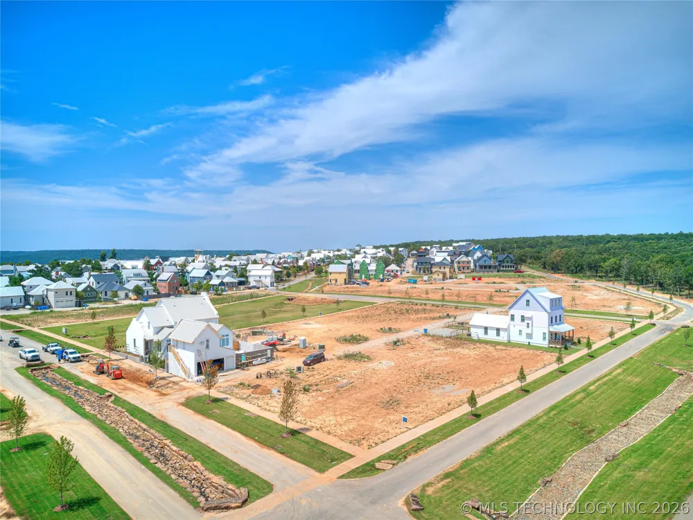 60 Hill Street Carlton Landing, OK 74432