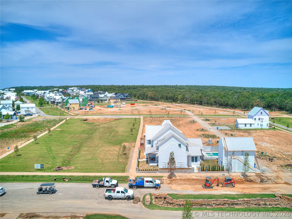 60 Hill Street Carlton Landing, OK 74432
