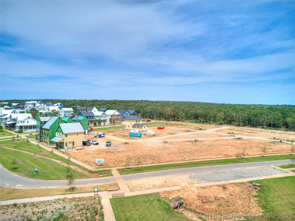 60 Hill Street Carlton Landing, OK 74432