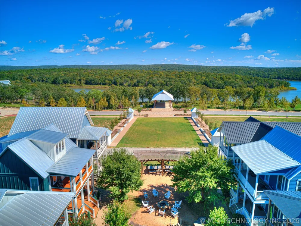 60 Hill Street Carlton Landing, OK 74432