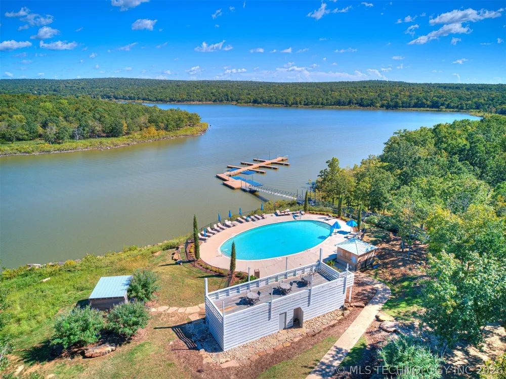 60 Hill Street Carlton Landing, OK 74432
