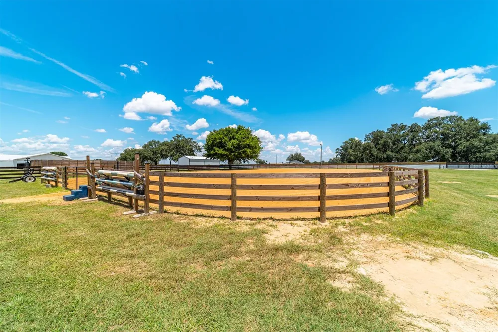 1231 NW 102ND BOULEVARD Wildwood, FL 34785