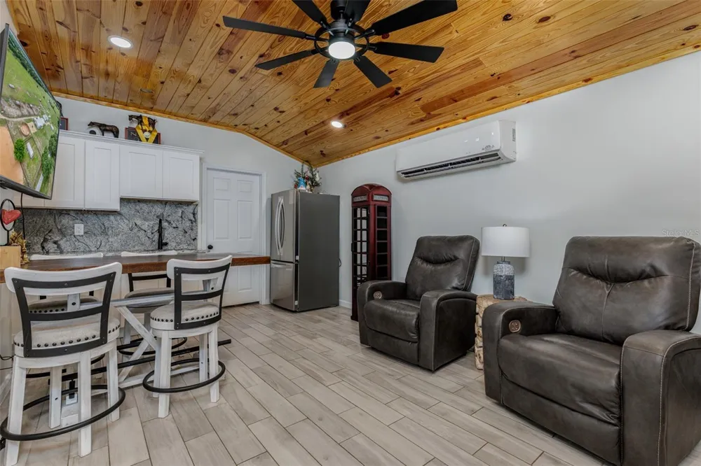 1231 NW 102ND BOULEVARD Wildwood, FL 34785