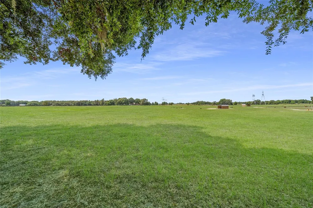 1231 NW 102ND BOULEVARD Wildwood, FL 34785