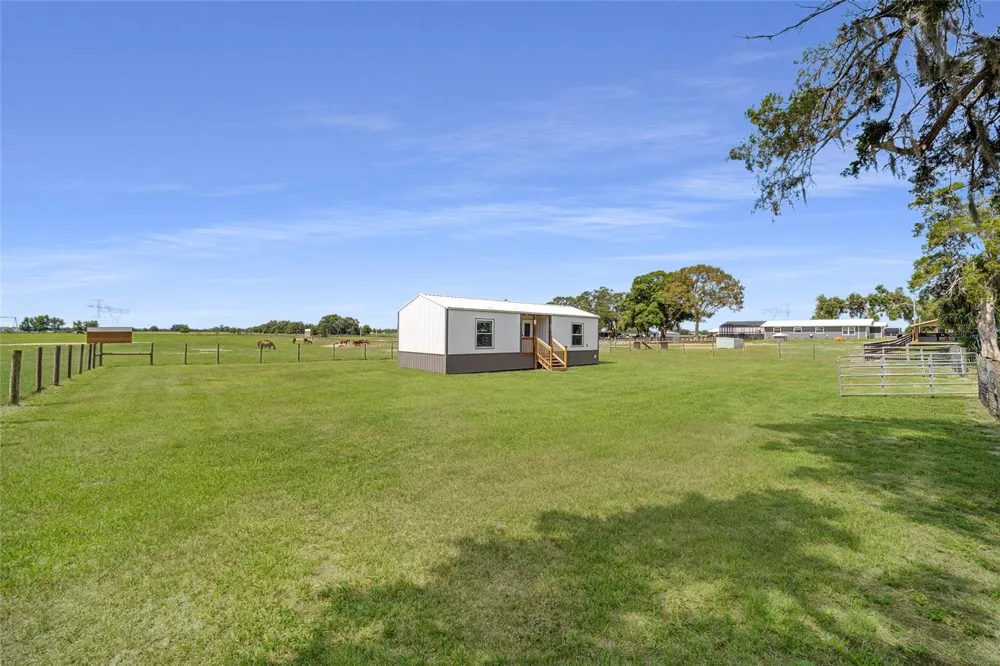 1231 NW 102ND BOULEVARD Wildwood, FL 34785