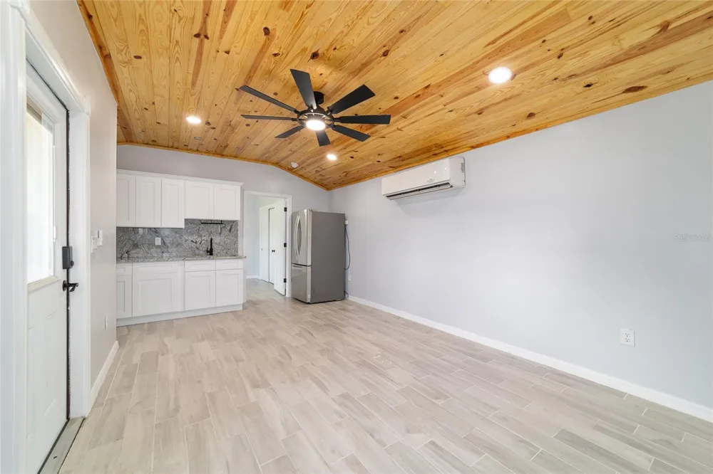 1231 NW 102ND BOULEVARD Wildwood, FL 34785