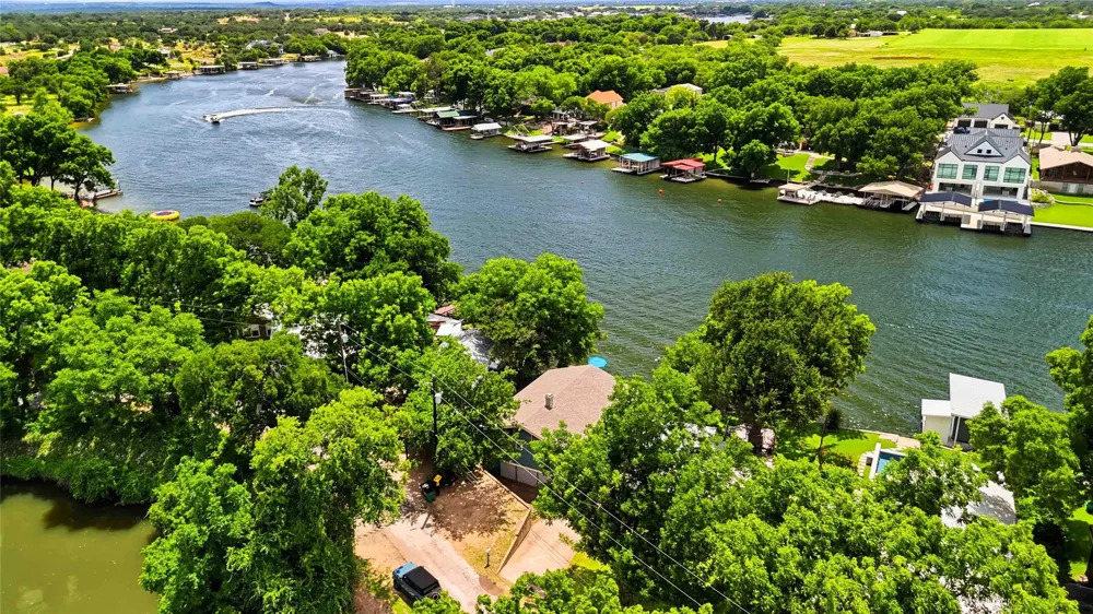1308 Lakeside Drive Burnet, TX 78611