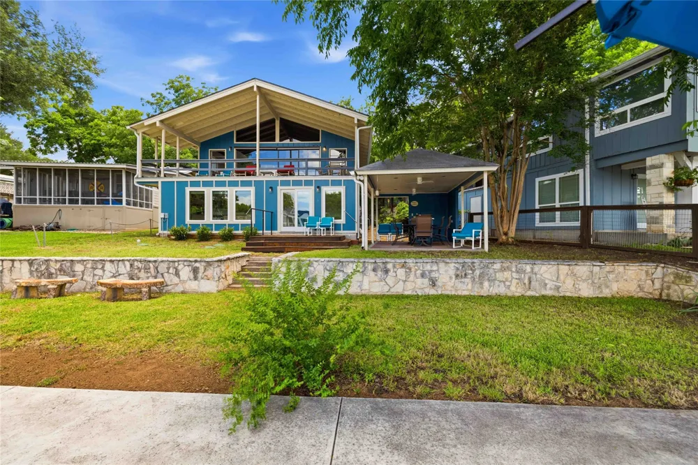 1308 Lakeside Drive Burnet, TX 78611
