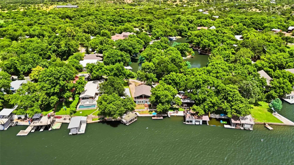 1308 Lakeside Drive Burnet, TX 78611