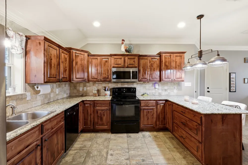 605 Penny Lane Lindale, TX 75771