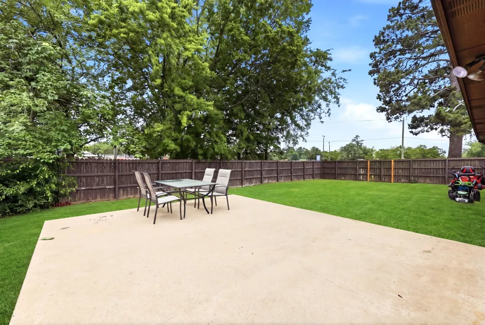 605 Penny Lane Lindale, TX 75771