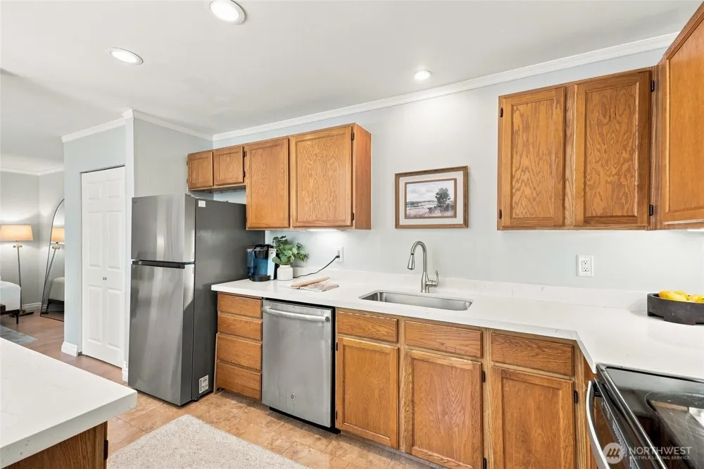21116 80th Avenue W #7 Edmonds, WA 98026