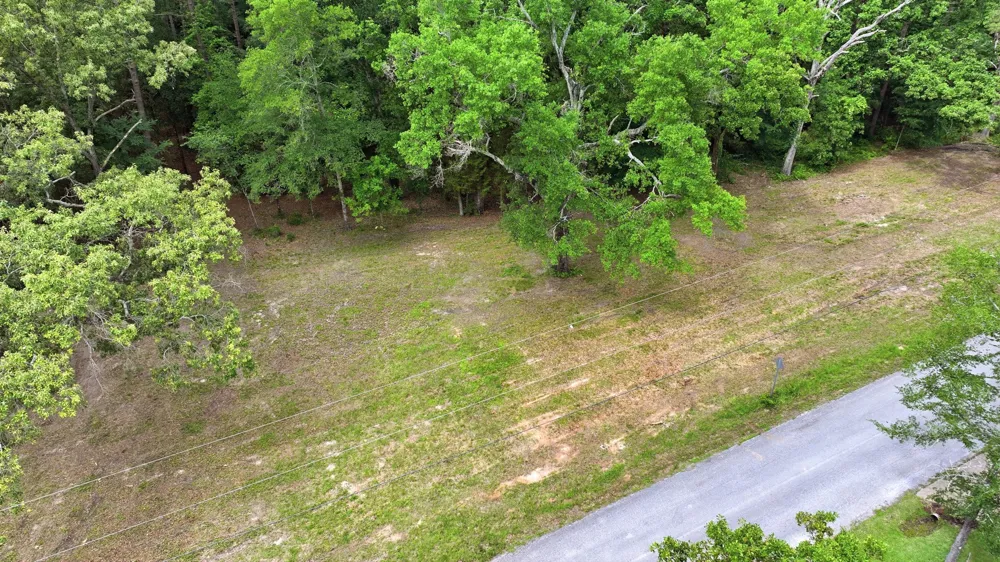 1475 CR 137 Flint, TX 75762