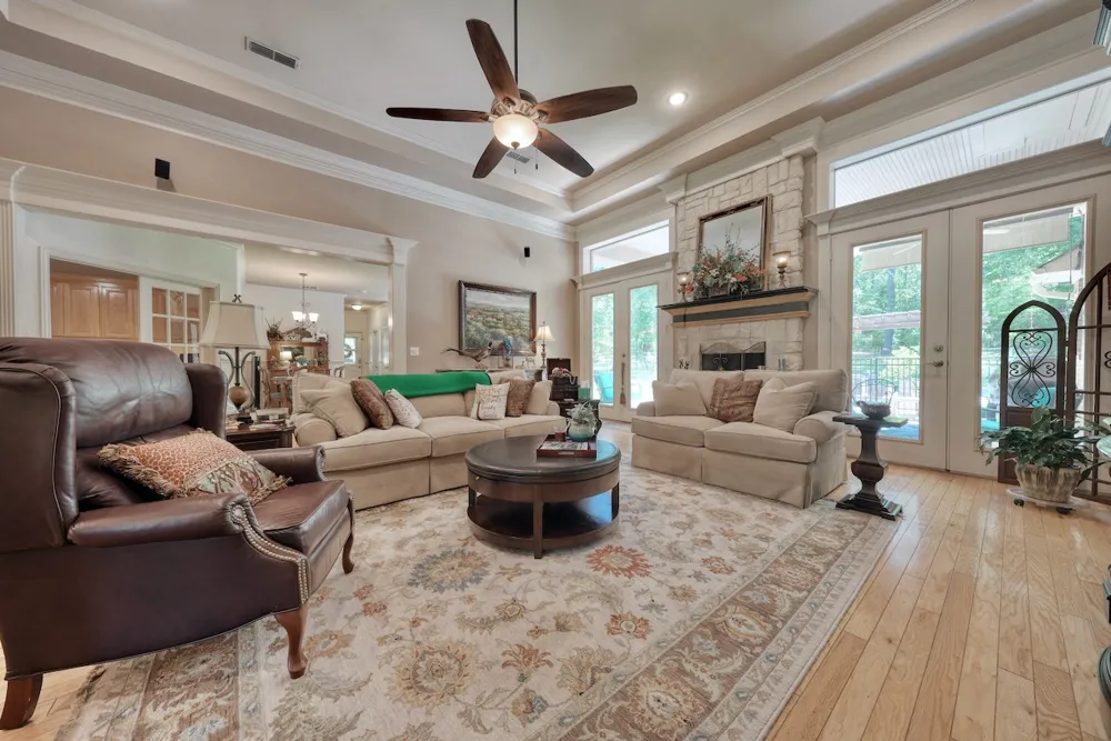 17898 Fm 16 W Lindale, TX 75771