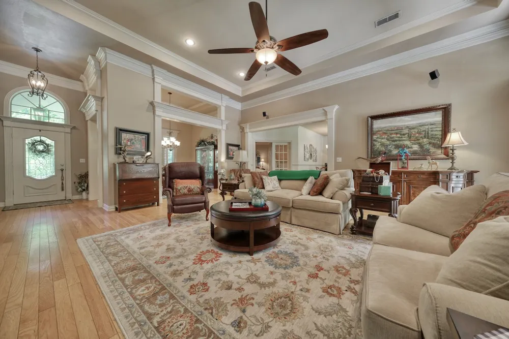17898 Fm 16 W Lindale, TX 75771
