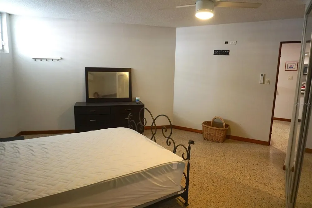 185 CALLE PINE GROVE #B-1 Carolina, PR 00979