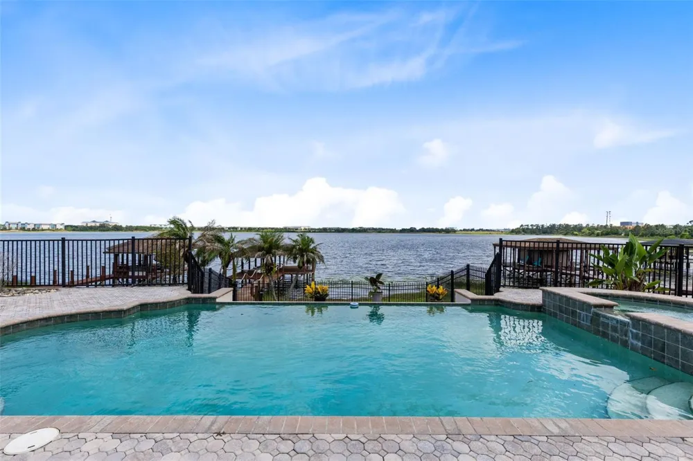 10273 COVE LAKE DRIVE Orlando, FL 32836