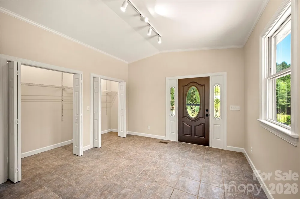 5732 S Nc 9 Highway Tryon, NC 28782