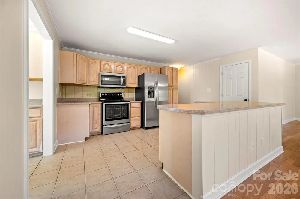 5732 S Nc 9 Highway Tryon, NC 28782